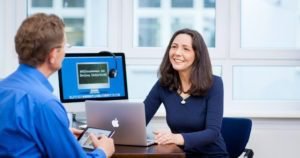 Individuelle Hilfe zu iPhone iPad Mac Privatunterricht Ulrike John